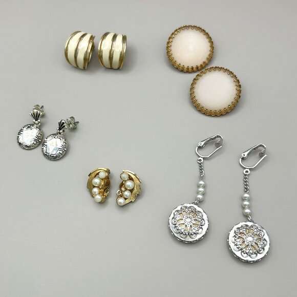 Vintage West Germany Jewelry Lot, 5 Clip-on Earrings - Picture 1 of 12